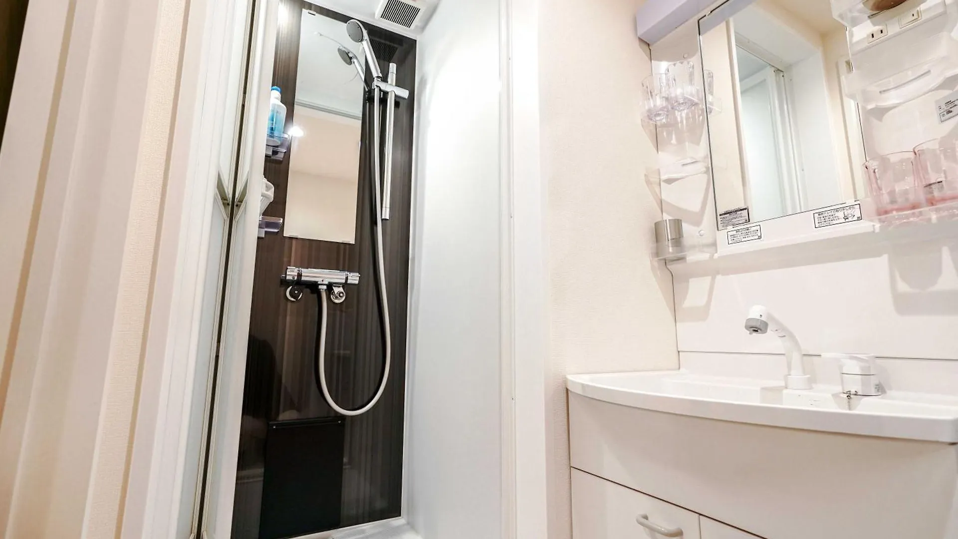 Apartment B22池袋中心 两室 交通便利 车站3分钟 2 Rooms Ikebukuro Center 3 Mins To St Max 5P 直达新宿 涉谷 表参道 池袋 上野 代代木 银座 原宿 Tokyo