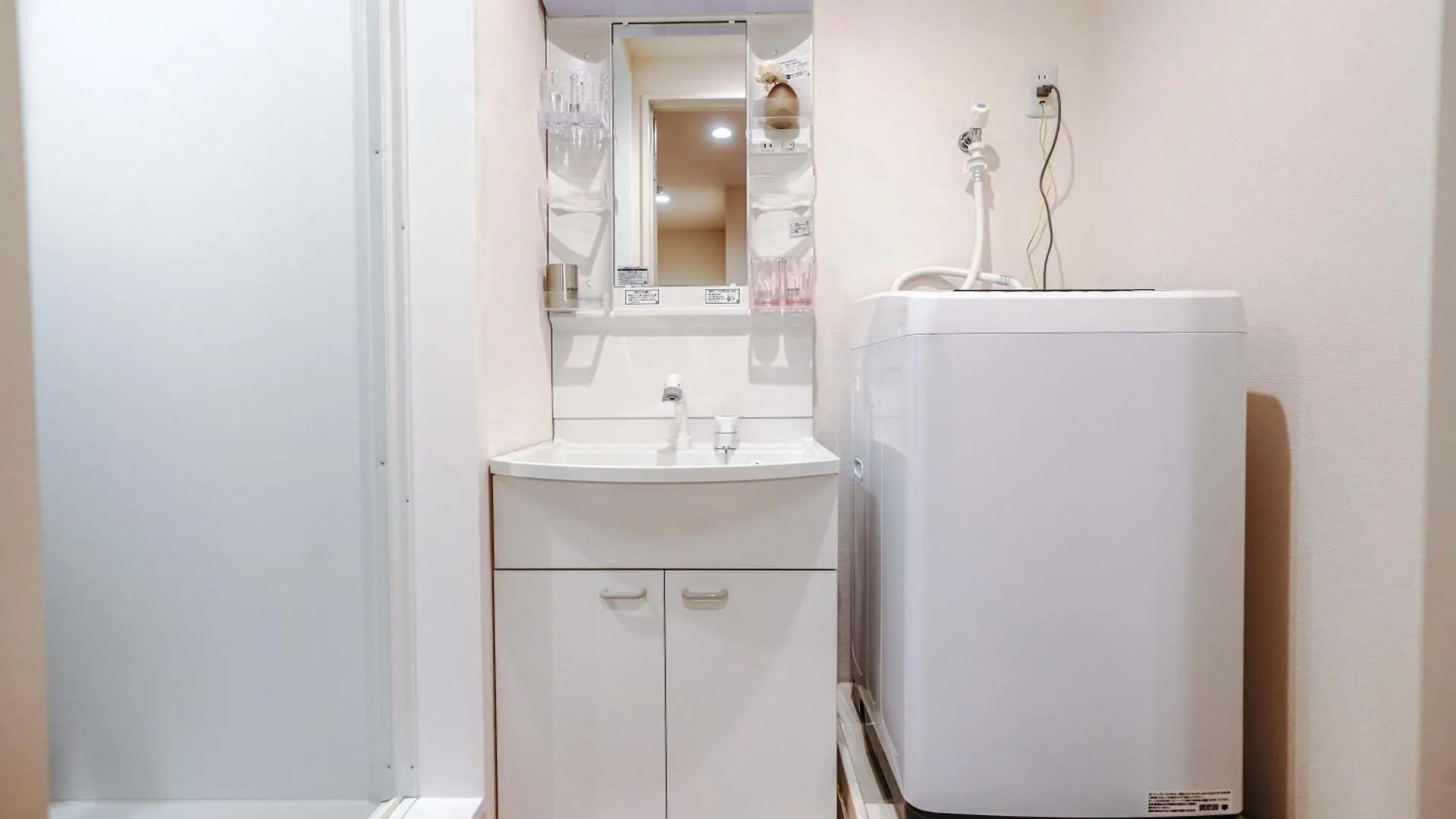 B22池袋中心 两室 交通便利 车站3分钟 2 Rooms Ikebukuro Center 3 Mins To St Max 5P 直达新宿 涉谷 表参道 池袋 上野 代代木 银座 原宿 Tokyo Apartment
